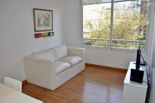 Posezení v ubytování Luxury 1 Bedroom Las Cañitas! Fast Wi-Fi! Pool !