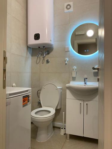 Bany a Golden Nook
