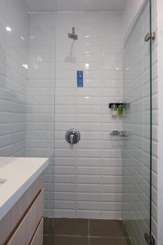 Ein Badezimmer in der Unterkunft Spotty Bogotá Centro