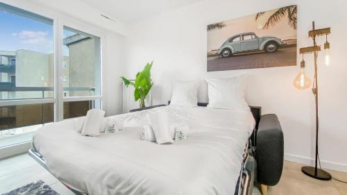 Photo de la galerie de l'établissement HOMEY MARBLE - Au pied du Tram / Proche centre / Balcon privé / Wifi gratuit, à Annemasse