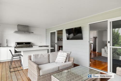 Gallery image of Seadale in Rhyll