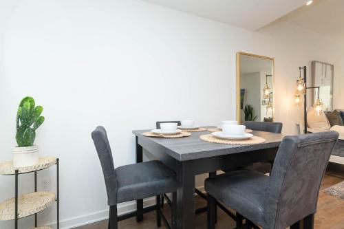Hollywood Apartment Near Walk of Fame photo 28
