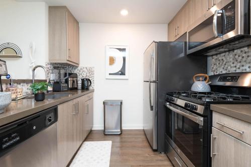 Hollywood Apartment Near Walk of Fame photo 15
