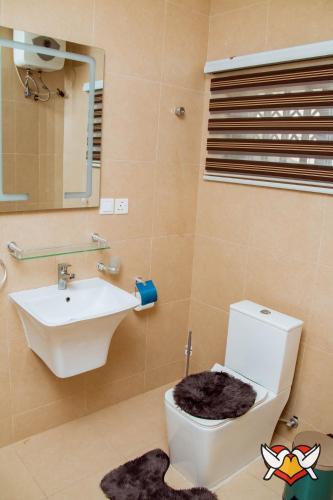 Ένα μπάνιο στο Whispering Hearts Guest House