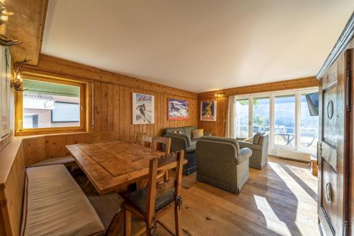 Χώρος καθιστικού στο Chesa Bellavista - St. Moritz