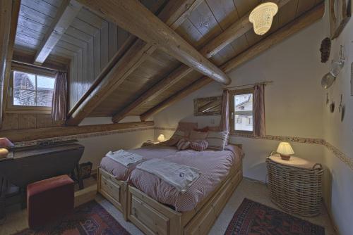 Cama o camas de una habitación en Chesa Brunzigna - Zuoz