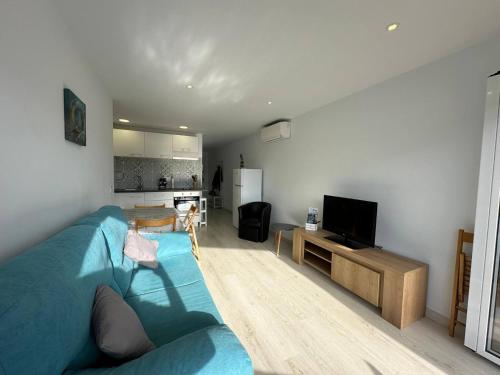 Precioso apartamento con vistas canal cerca playa AV-62