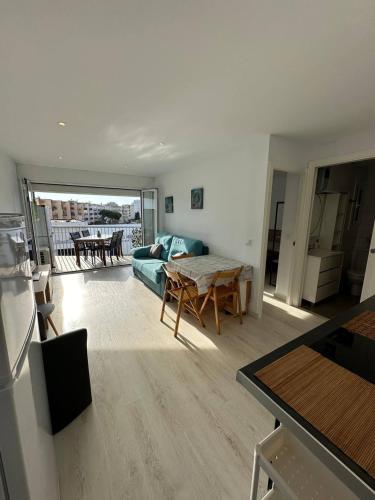 Precioso apartamento con vistas canal cerca playa AV-62