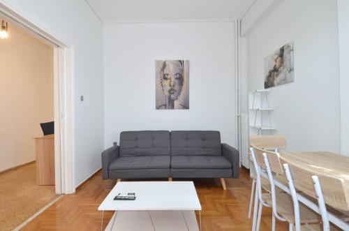 A cozy minimal apartment at Koukaki, Dimitrako...