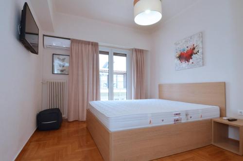 Studio in the heart of Athens, next to Metro &...