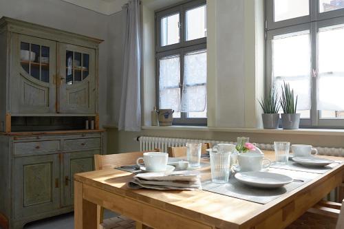 Φωτογραφία από το άλμπουμ του Ferienhaus Zur grauen Maus in Arnstadt mit Parkplatz und Garten σε Arnstadt