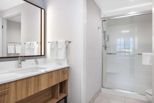 Homewood Suites by Hilton San Diego Airport-Liberty Station Image