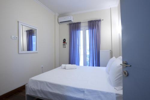 Comfortable apartment at the foot of the Odeon of Herodes Atticus