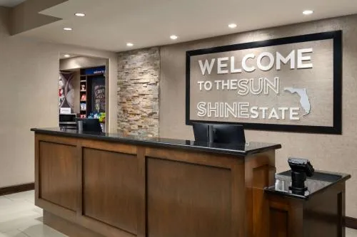 Hampton Inn & Suites Orlando/Downtown South - Medical Center photo 1