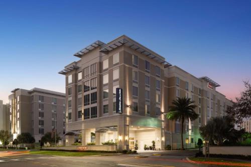 O edifício em que o hotel se localiza