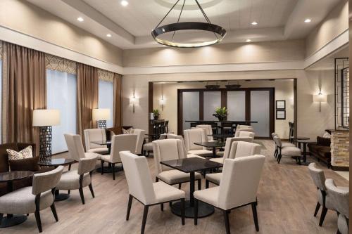 Hampton Inn & Suites Orlando/Downtown South - Medical Center photo 21