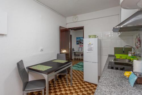 BeGuest Caparica Sunny Beach