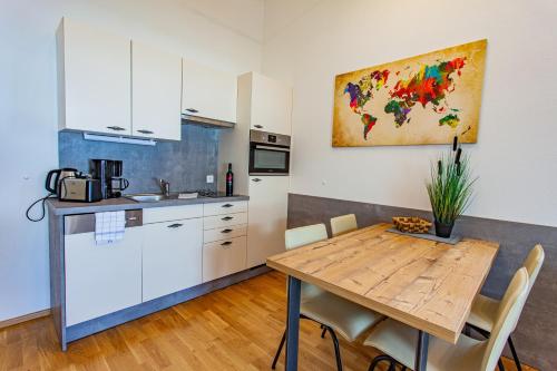 Kuchyň nebo kuchyňský kout v ubytování Happy Aich 3 by Alpenidyll Apartments
