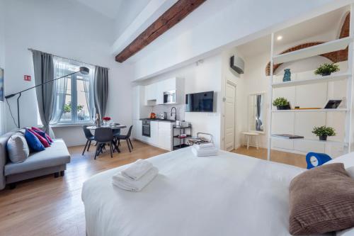 Luxury Loft in Milan City Center & Navigli - DoroteaCity photo 6