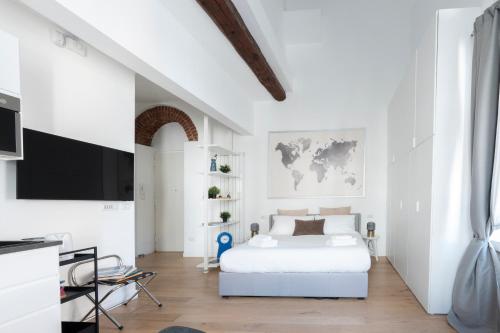 Luxury Loft in Milan City Center & Navigli - DoroteaCity photo 3