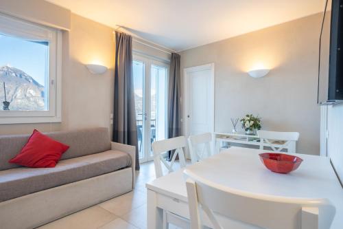 A seating area at La Roseta