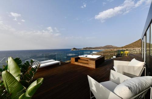 Los Genoveses Penthouse