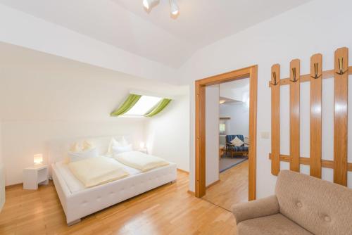 Posteľ alebo postele v izbe v ubytovaní City Life 1 by Alpenidyll Apartments
