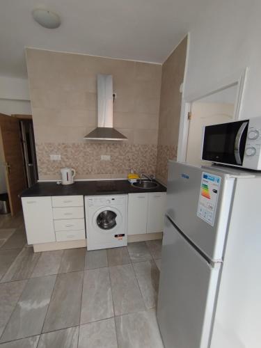 apartamento coris center