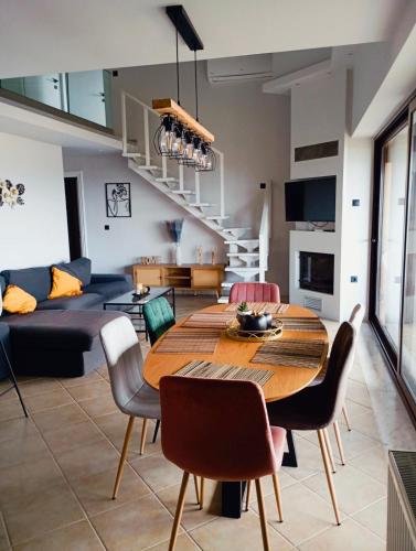 Notes View Apartments