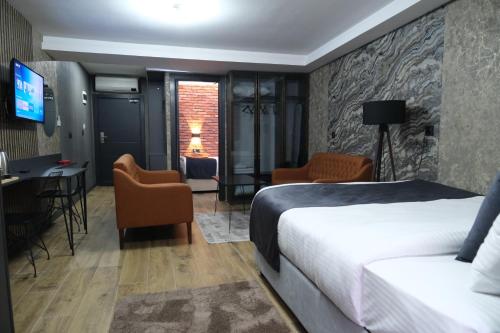 Televisyen dan/atau pusat hiburan di Nomad Hub Istanbul Suit