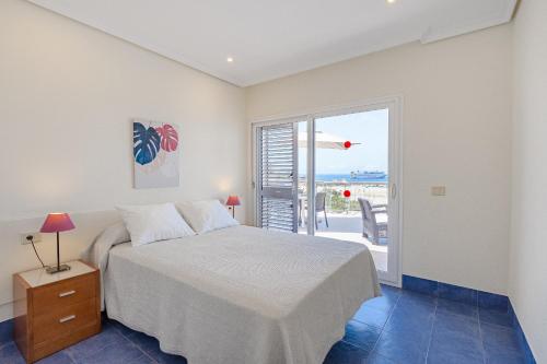 RentOnTheBeach TEIDE nº1