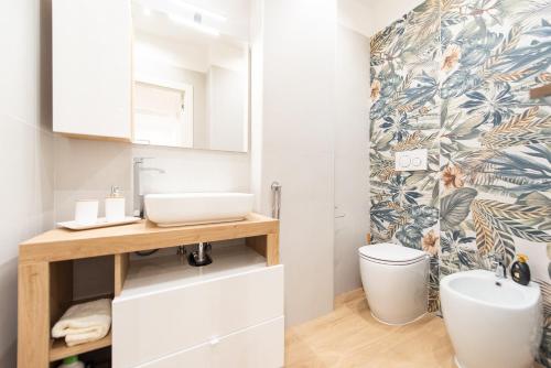 Ванная комната в Casa Vanitosa 2 camere 2 bagni posto auto medio