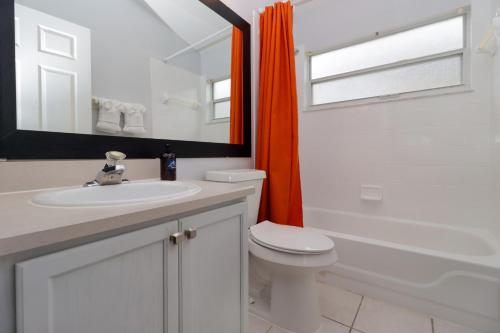 Making Dreams 4BR Family Villa with Pool and Game Room Near Disney Parks photo 42