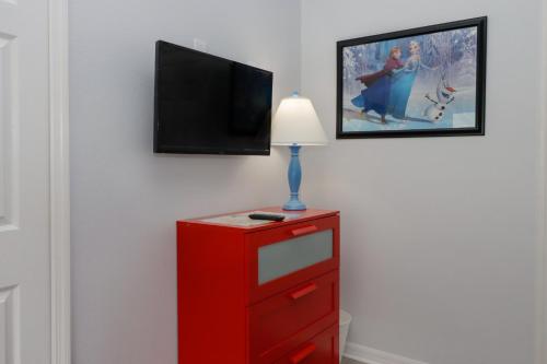 Making Dreams 4BR Family Villa with Pool and Game Room Near Disney Parks photo 43