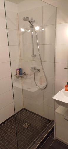 Ένα μπάνιο στο Wohnung 2 Tollgauer