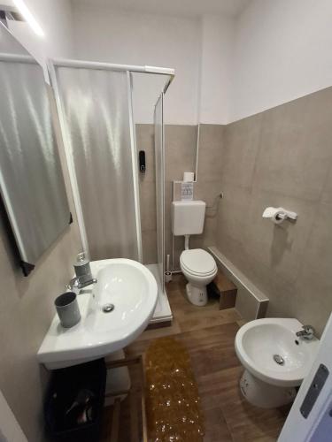 Luma rooms