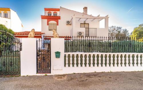 Gorgeous Home In Velez-Malaga With Wifi