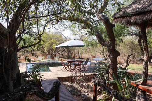 Un jardín fuera de Call of the Wild Lodge