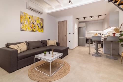 Elena's by the sea maisonette