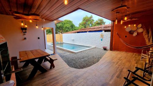 Bazén v ubytování Casa de Praia com Piscina em Maceió - Ipioca - Sauaçuhy nebo v jeho okolí