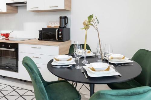 Lux Nest III City Apartment URBAN STAY