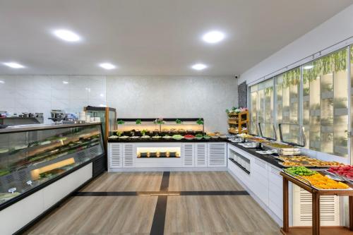 Mad på hotellet eller i nærheden