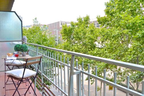 Ascot by Bizflats Terrace Apartment near l'Auditori