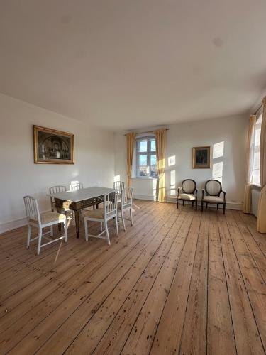 Gambar di galeri bagi Historiske omgivelser, Forpagterbolig di Sørup
