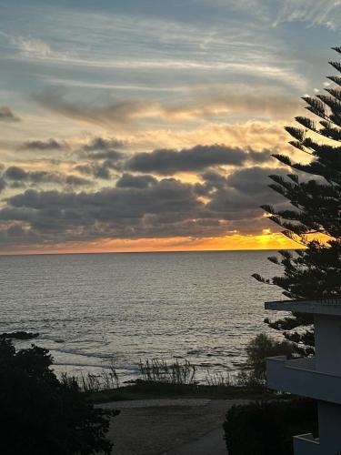 Sunset View House