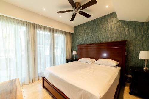 Postel nebo postele na pokoji v ubytování Hotel Plaza Herrera