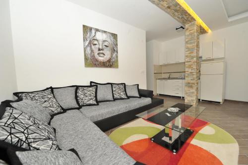 Zdjęcie z galerii obiektu Apartments Darija w Kotorze
