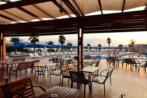 Restoran ili neka druga zalogajnica u objektu Cenger Beach Resort Spa - All Inclusive