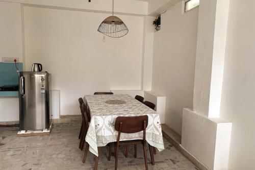 O bucătărie sau chicinetă la 2 Bedroom in C-Scheme, Jaipur