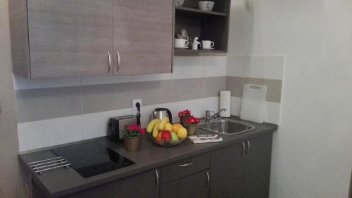 Η κουζίνα ή μικρή κουζίνα στο Apartment Jakubská 676